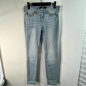 Hollister Light Blue Low Rise Jeans W27 L28